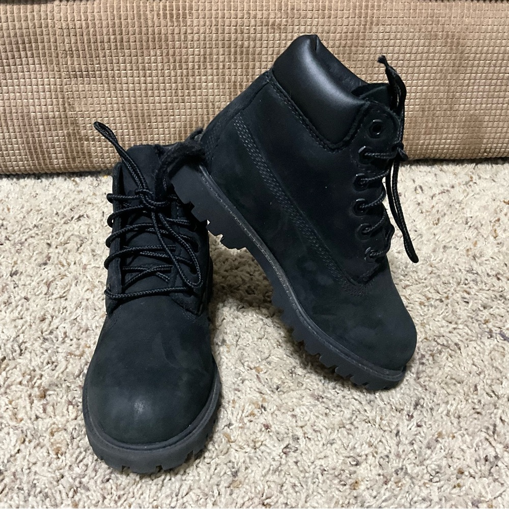 Timberland Kids Black Leather Boots - Picture 4 of 12